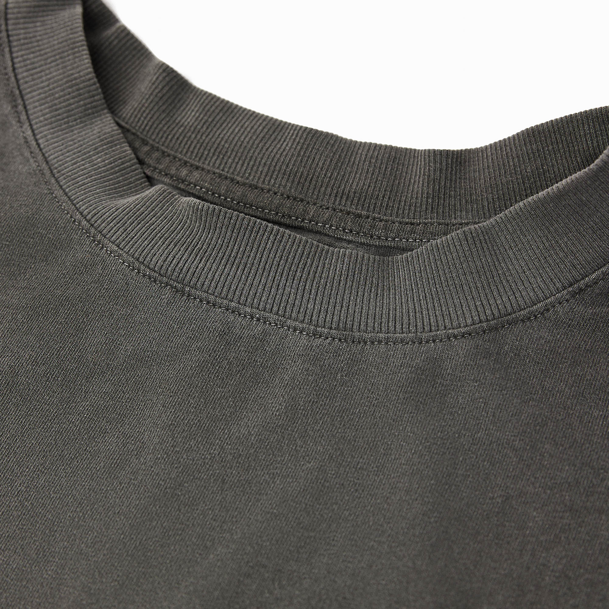 yosemite tee / vintage black