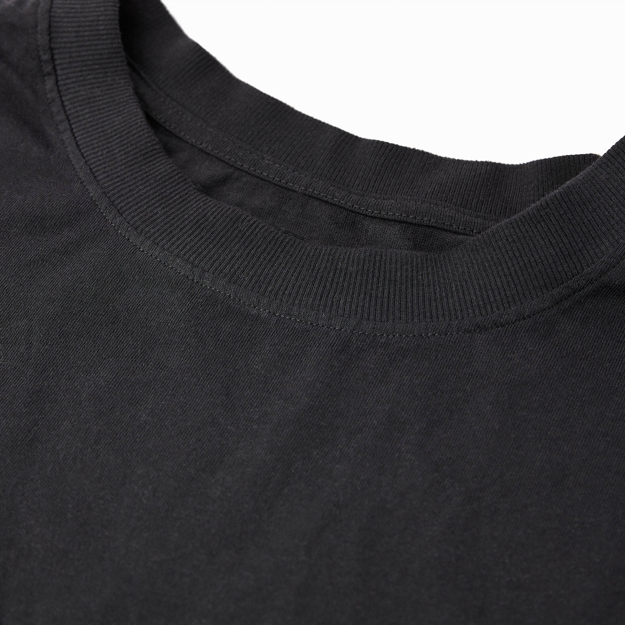 yosemite tee / washed black