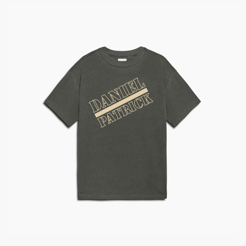 diagonal stencil tee / grey/natural