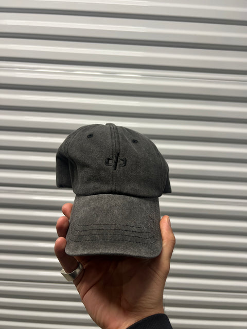 DP icon dad cap - vintage black/black