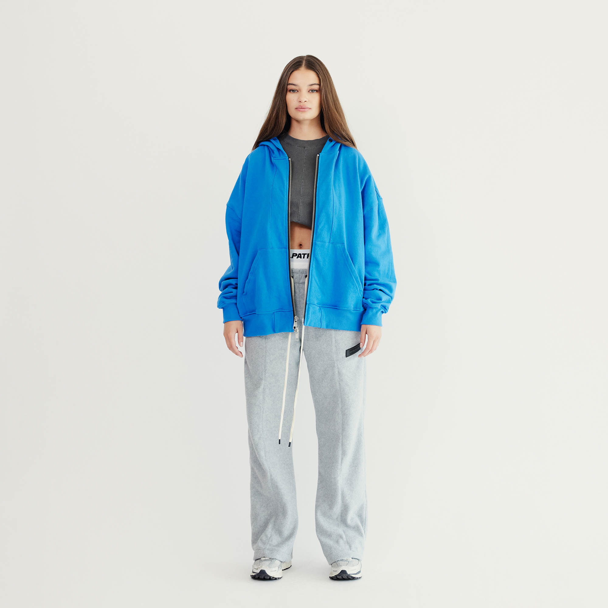 Bootcut Sweatpants in Grey Polar