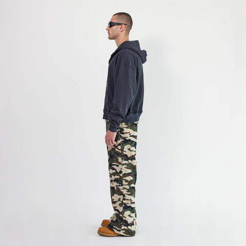 bootcut sweatpants / camo